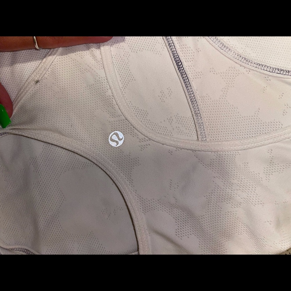 Lululemon racer back - Picture 3 of 4